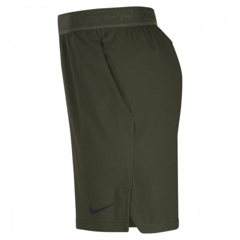 Herrenshorts Nike Pro Flex khaki