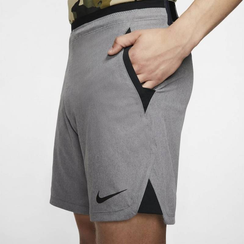 Pánské šortky Nike Pro Flex Repel - šedé