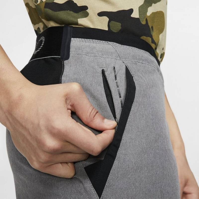 Pánské šortky Nike Pro Flex Repel - šedé
