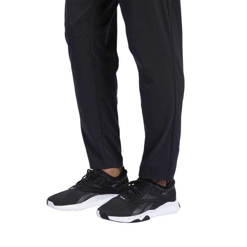 Pánské tepláky Workout WOVEN PANT - FJ4060