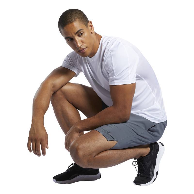 Man Shorts Workout COMM WOVEN SHORT - FP9089