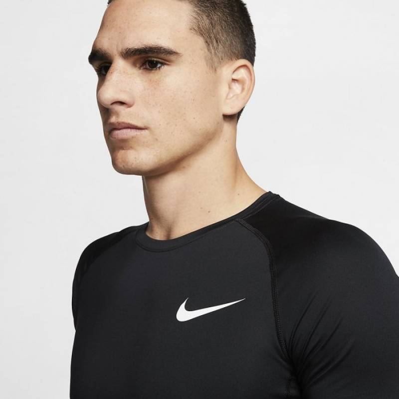 Herren T-Shirt Nike Pro TOP SS - schwarz