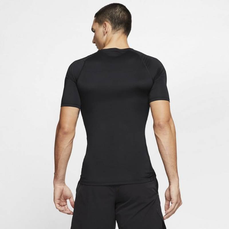 Man T-Shirt NIKE Pro TOP SS TIGHT - black
