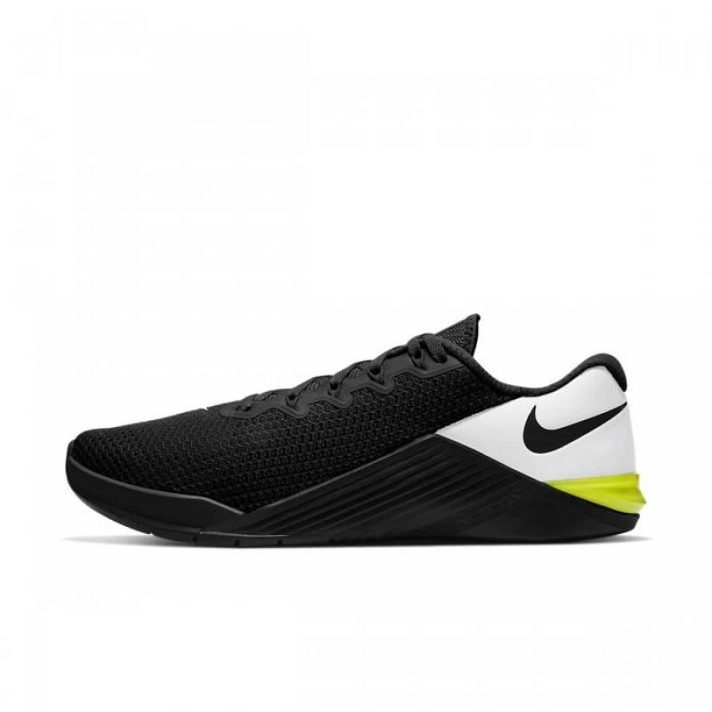 Pánské boty Nike Metcon 5 - Villains Edition - černá/bílá