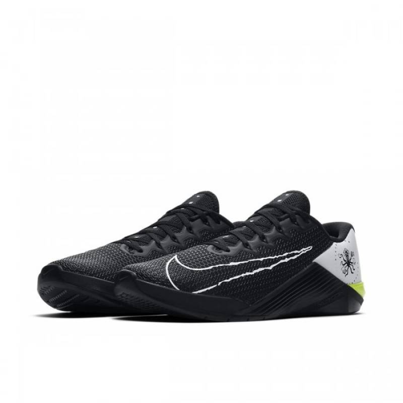 Man Shoes Nike Metcon 5 - Villains Edition - black/white