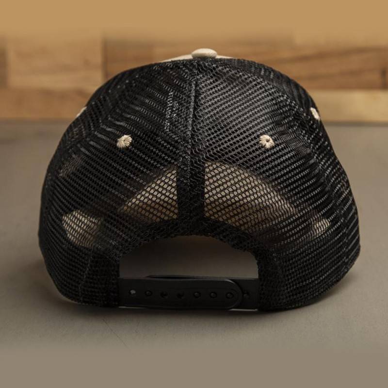 Cap Rogue Fitness Patch Trucker - Tan