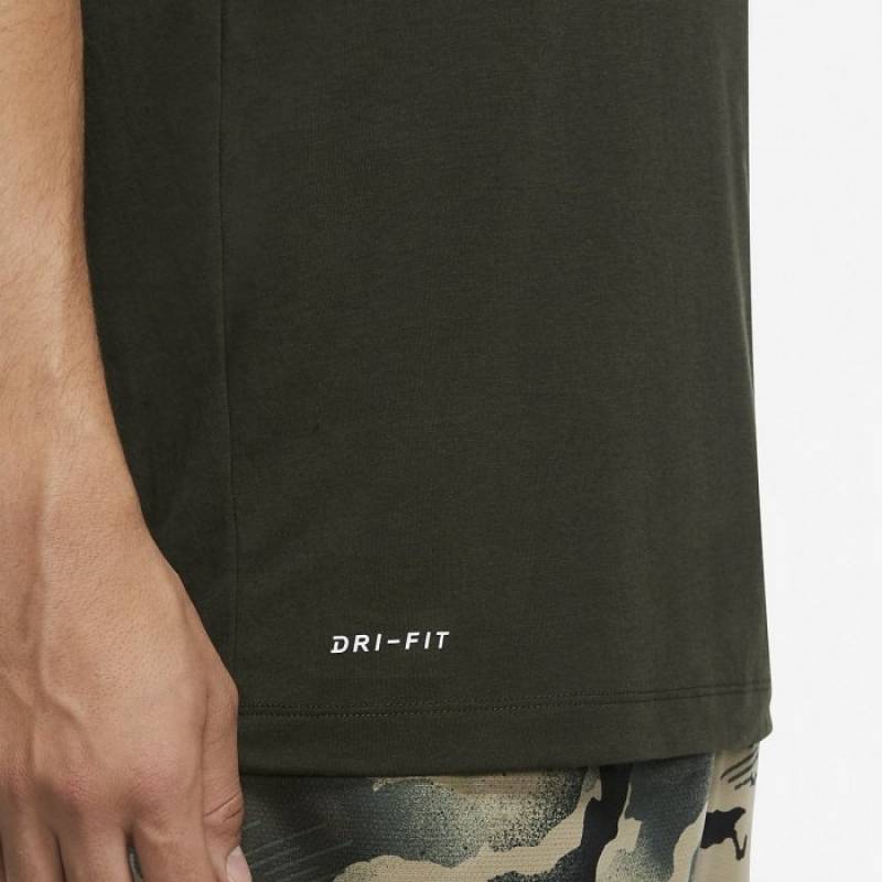 Man T-Shirt Nike Athlete camo CU8512-355