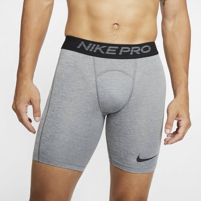 Herrenshorts Nike Pro - grau