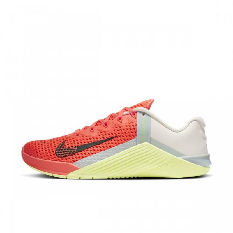 Damen Trainingsschuhe Nike Metcon 6 - mango/grau