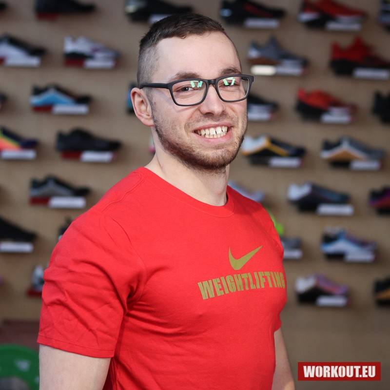 Herren T-Shirt Nike Weightlifting - rot/gold