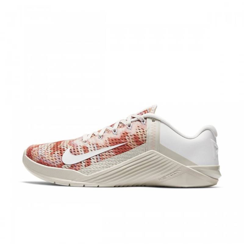 Dámské tréninkové boty Nike Metcon 6 - desert sand