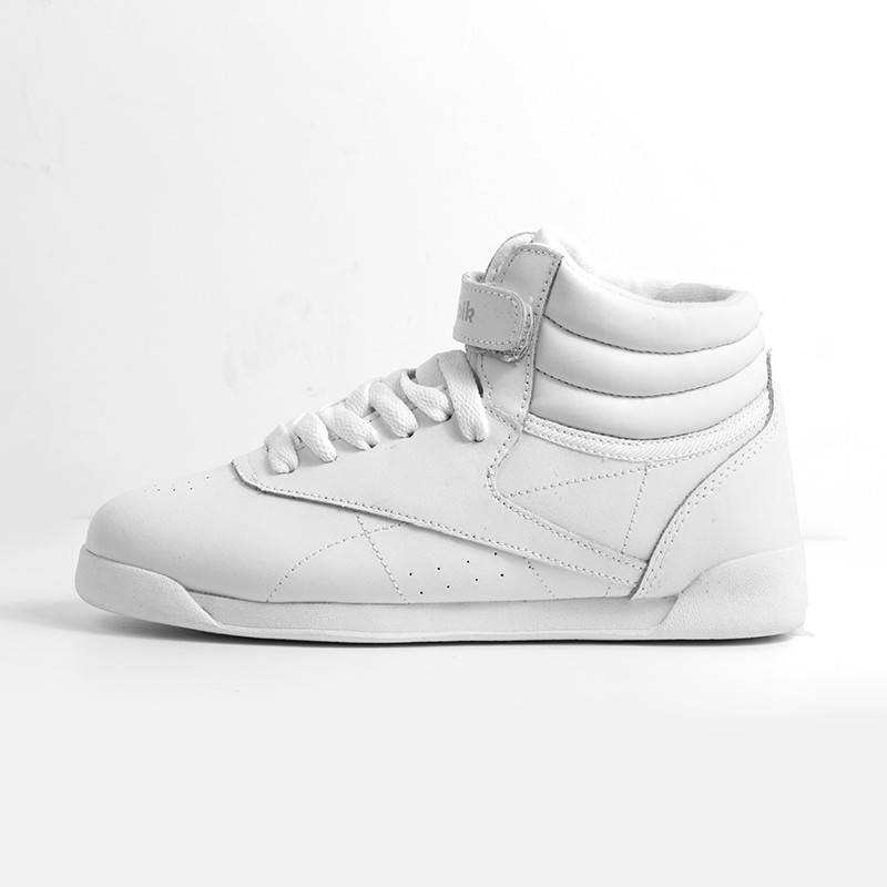 Kids white shoes for aerobics