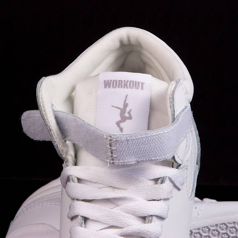 Kids white shoes for aerobics