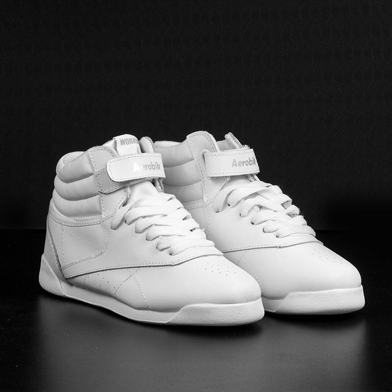 Kids white shoes for aerobics