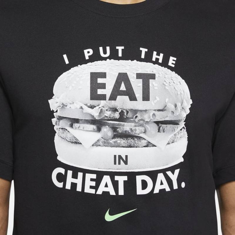 Man T-Shirt Nike Cheat day