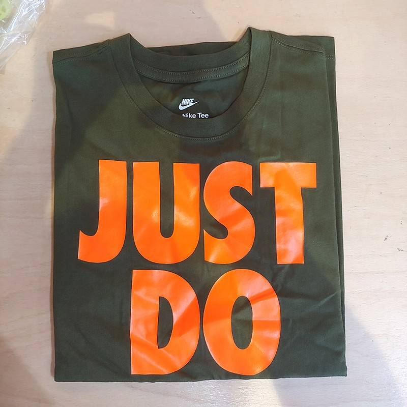 Man T-Shirt Nike Sportswear - Just do it - Grün