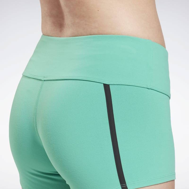 Woman Shorts UBF Chase BootieShort FUTTEA - GS7230