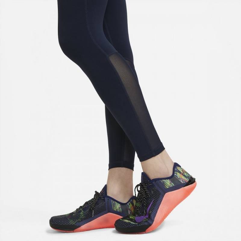 Woman Tight Nike - Obsidian/white