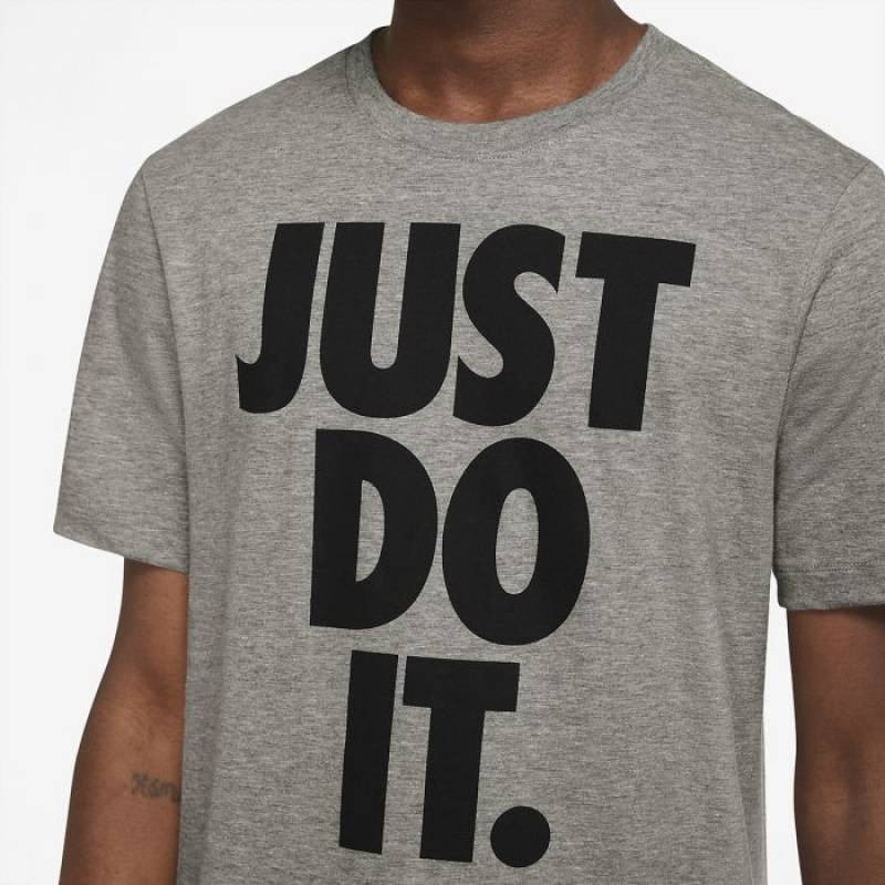 Man T-Shirt Nike - grey
