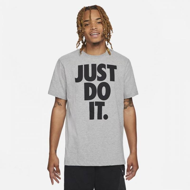 Man T-Shirt Nike - grey