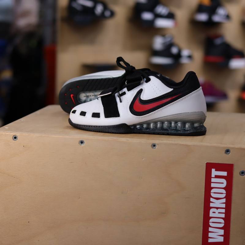 Vzpěračské boty Nike Romaleos 2 - white/comet red-black