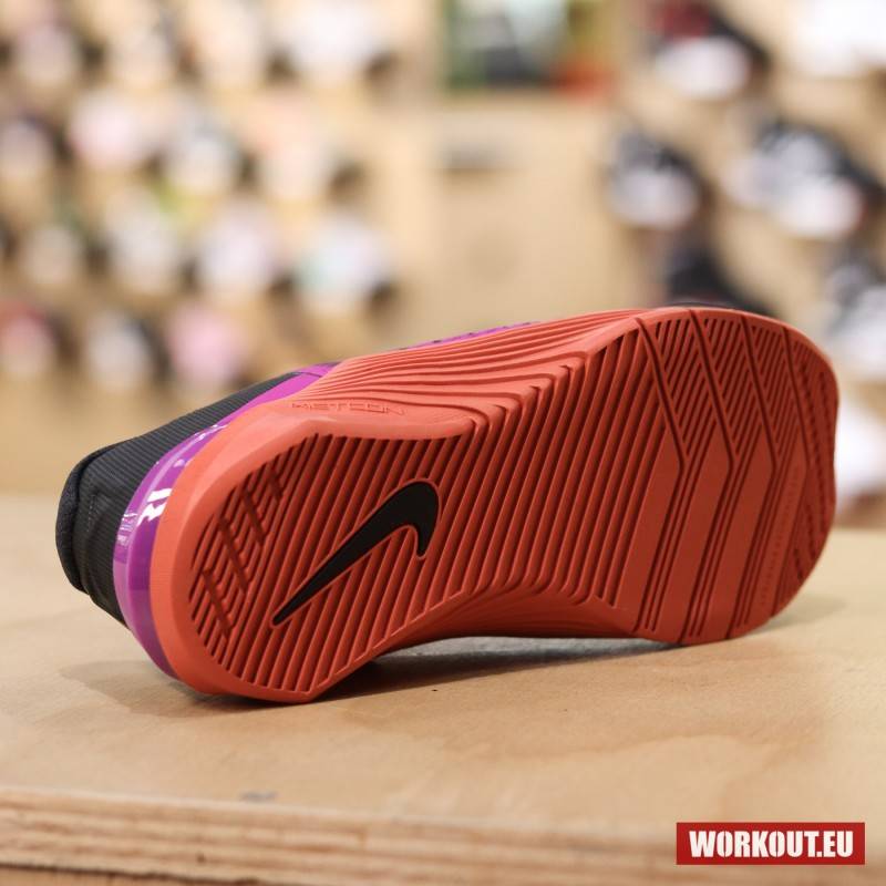 Unisex boty Nike Metcon 6 - východ slunce na Marsu