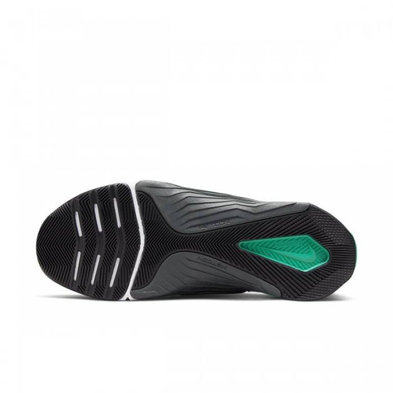 Unisex tréninkové boty Nike Metcon 7 Flyease - oranžová