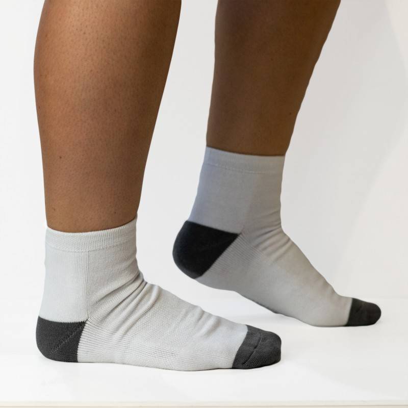 Socks WORKOUT logo - white