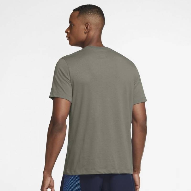 Man T-Shirt Nike HWPO - green
