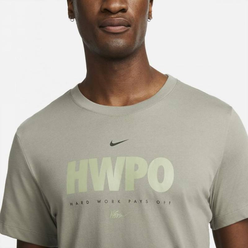 Man T-Shirt Nike HWPO - green
