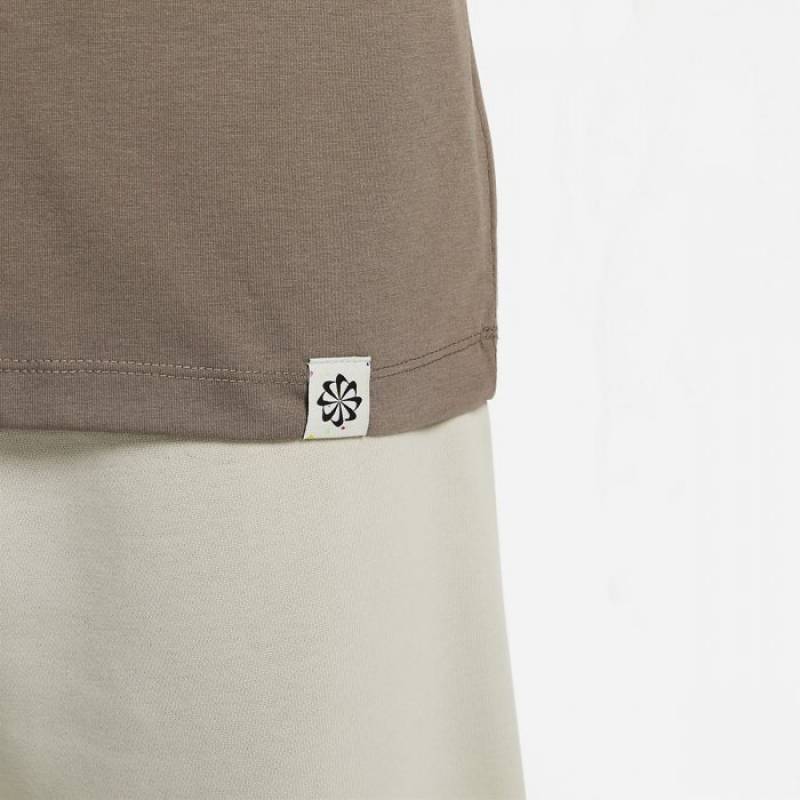 Man T-Shirt Nike - olive grey