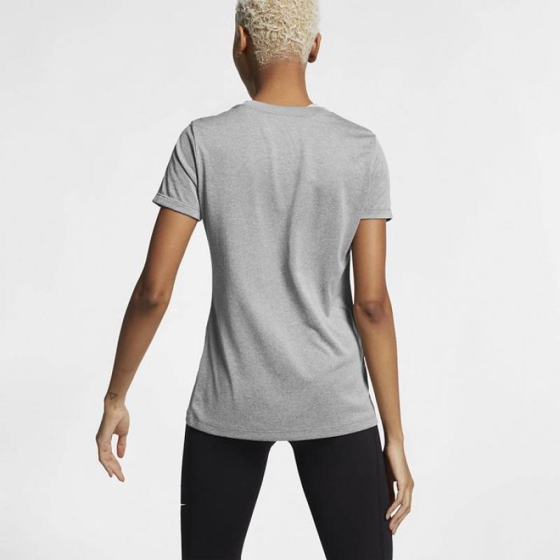 Woman T-Shirt Nike Dri-FIT Legend - grey