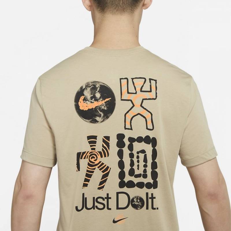 Mens Nike T-shirt - beige