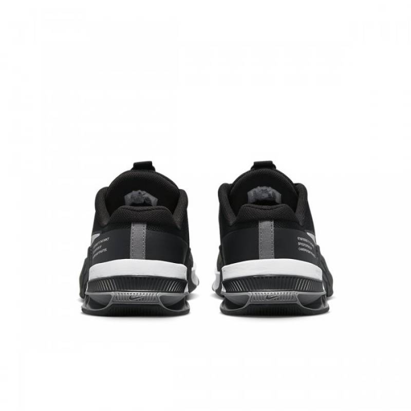 Woman Shoes Nike Metcon 8 - black