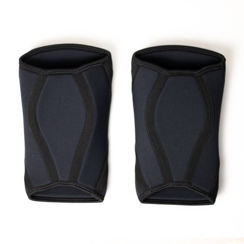Knee sleeve WORKOUT 9 mm - pair - black