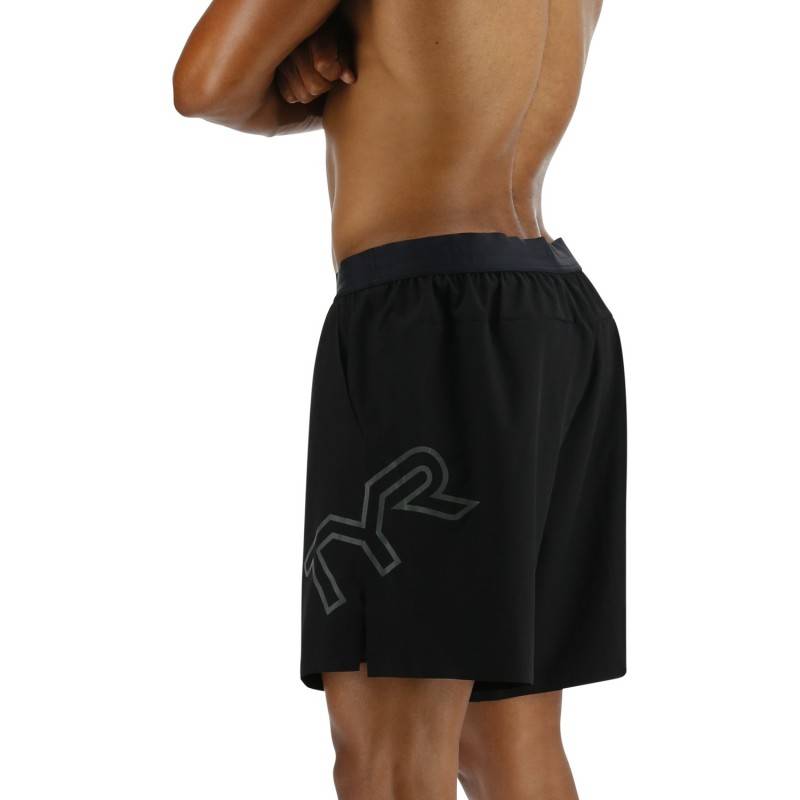 TYR Trainingsshorts - schwarz