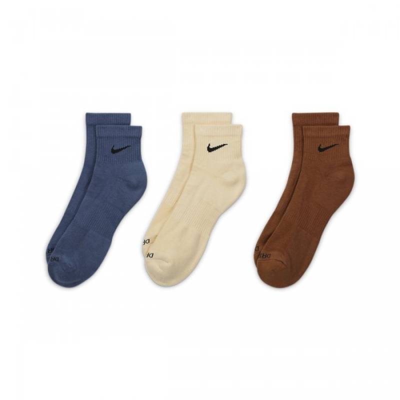 Nike Everyday Plus Knöchelsocken - 3 Paar weiß