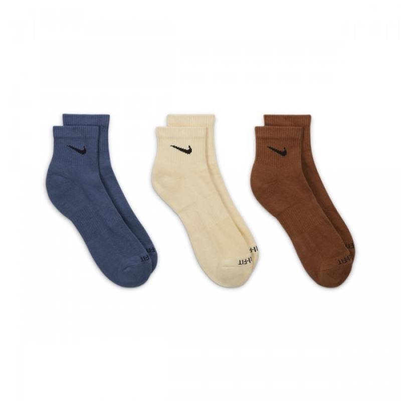 Nike Everyday Plus Knöchelsocken - 3 Paar weiß