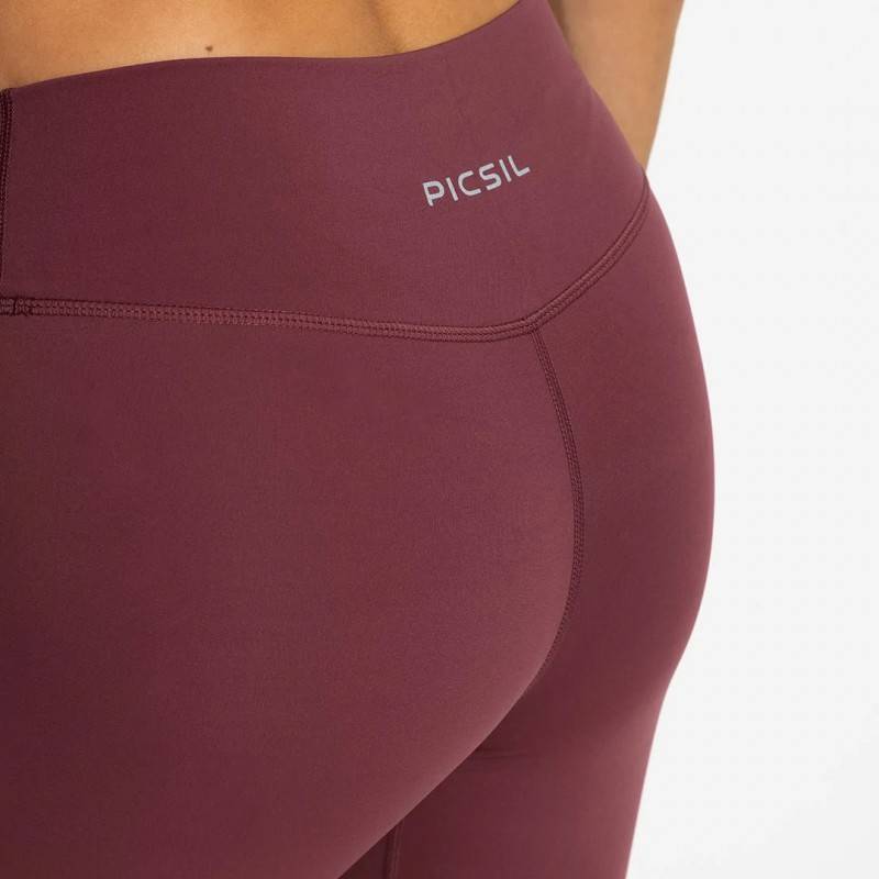 Woman Tight Picsil Core - Maroon