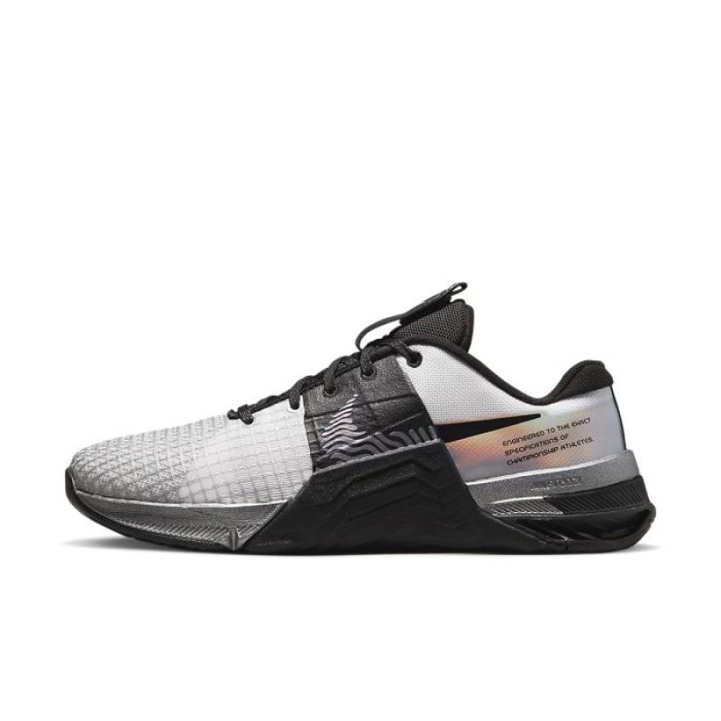 Dámské boty Nike Metcon 8 Premium - stříbrné