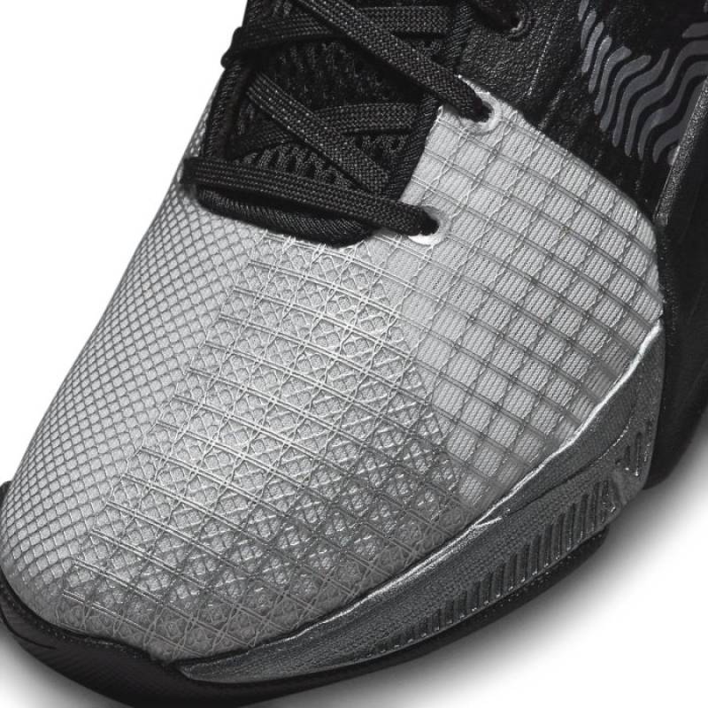 Woman Shoes Nike Metcon 8 Premium - silver