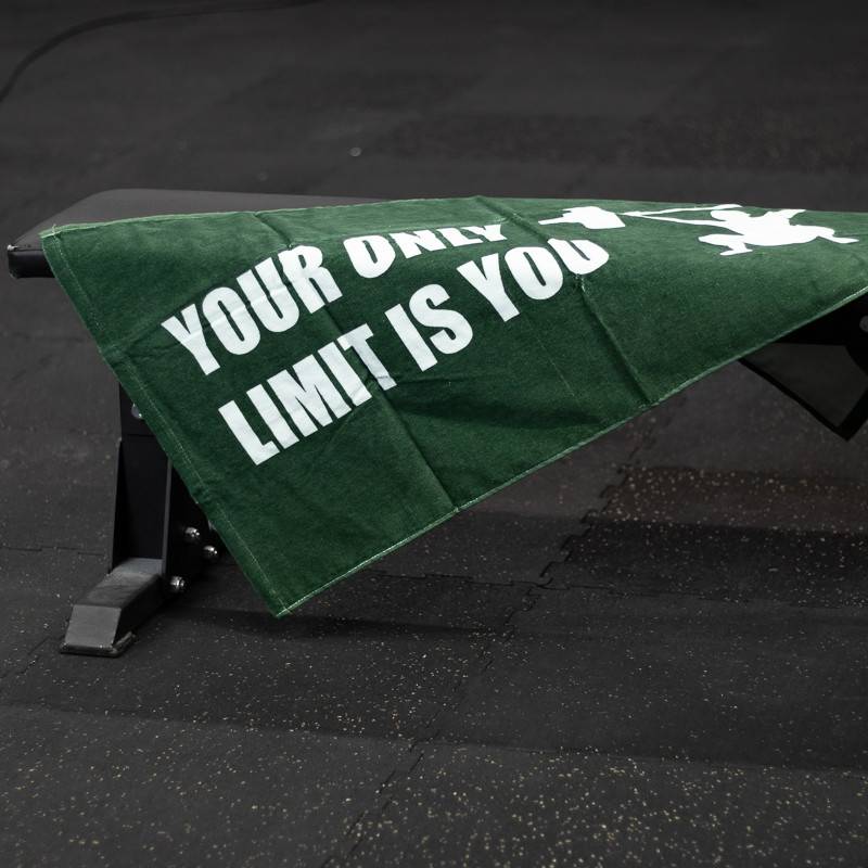 Ručník WORKOUT Your Only Limit is You - zelený