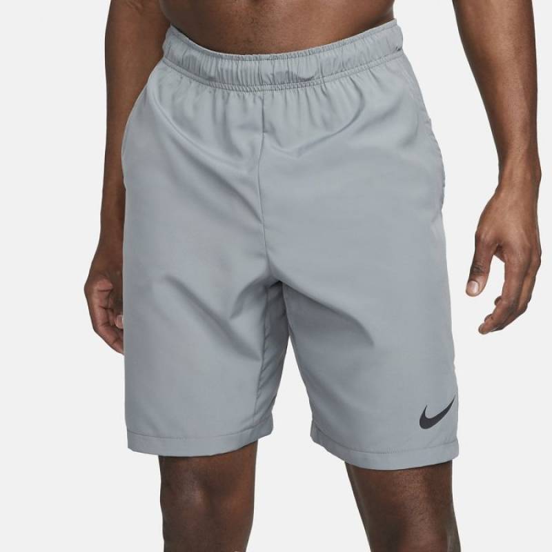 Man training Shorts Nike - grey