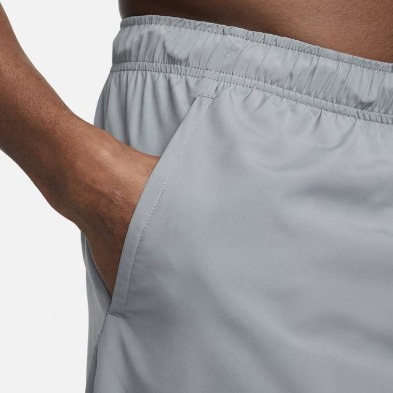 Man training Shorts Nike - grey
