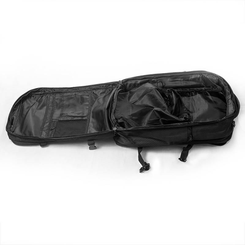 Fitness backpack WORKOUT with a pocket for wet clothes - 35 l