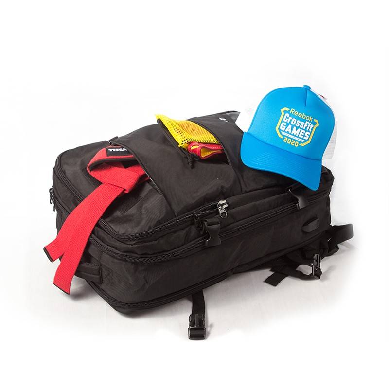 Fitness backpack WORKOUT with a pocket for wet clothes - 35 l