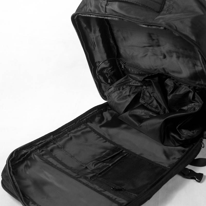 Fitness backpack WORKOUT with a pocket for wet clothes - 35 l