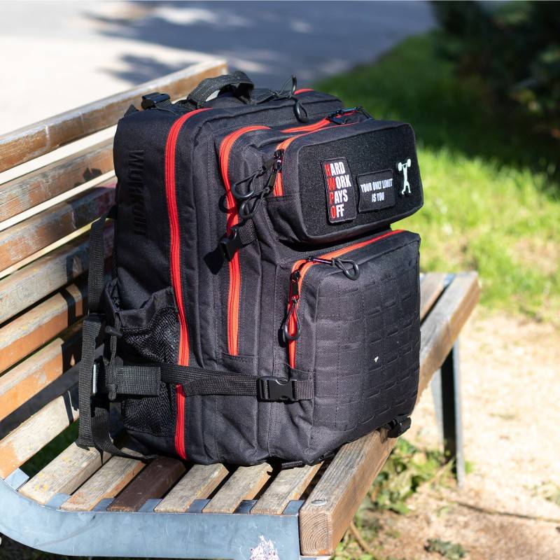 Fitness backpack WORKOUT Pro - 40 l - black with red zippers