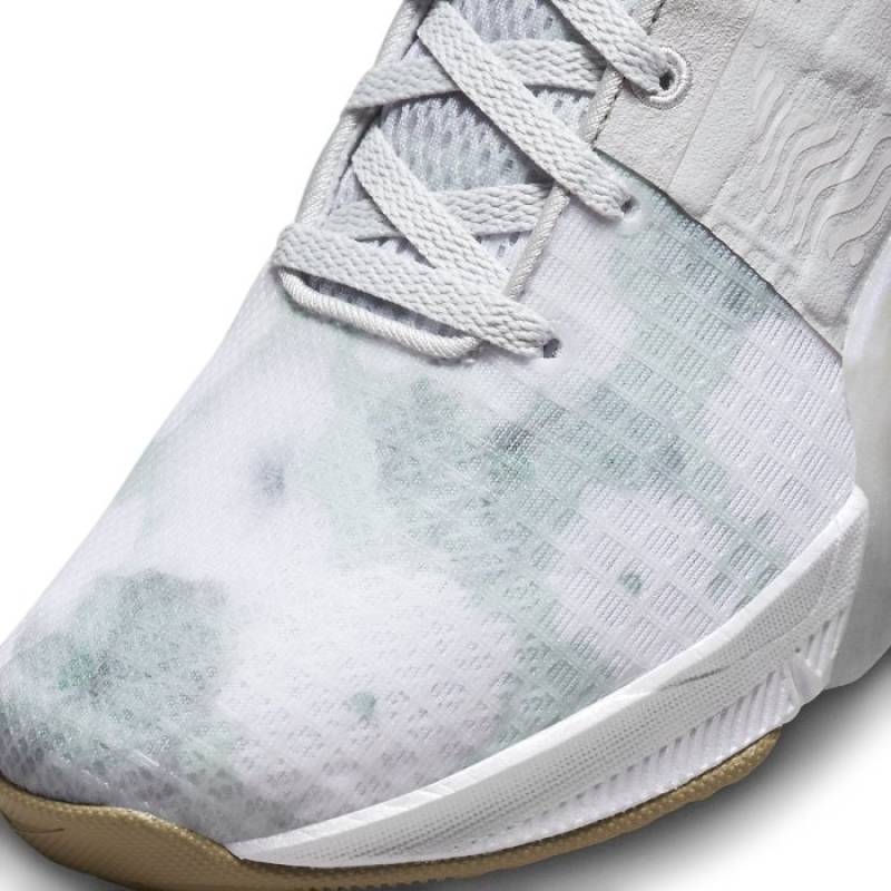 Dámské boty Nike Metcon 8 - photon dust