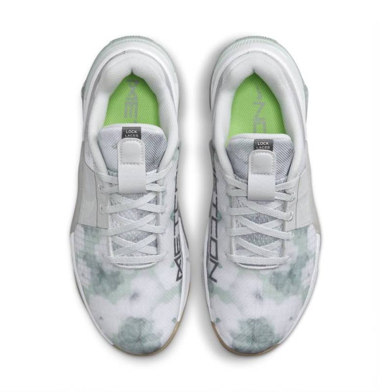 Dámské boty Nike Metcon 8 - photon dust